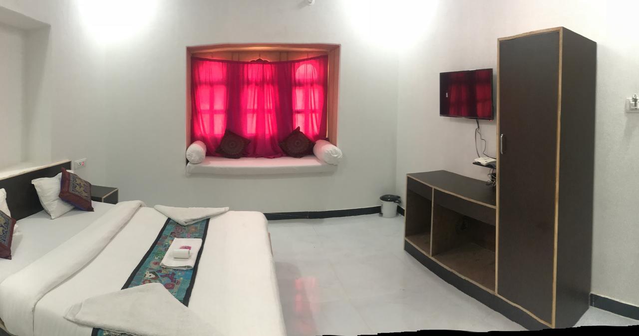 Tofu Hotel & Safari Jaisalmer Zewnętrze zdjęcie